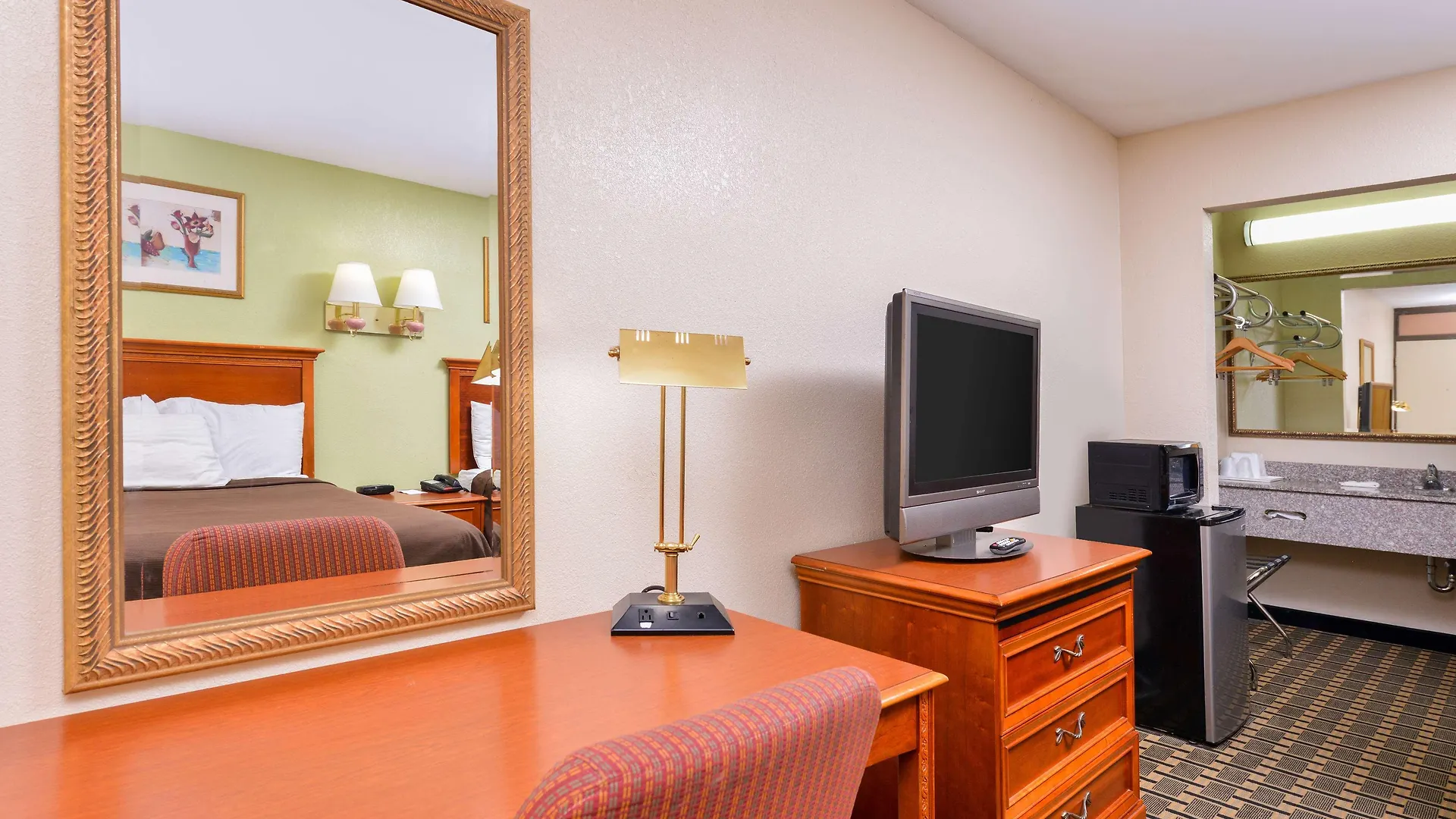 Americas Best Value Inn-Nashville/Airport South Hotel Nashville
